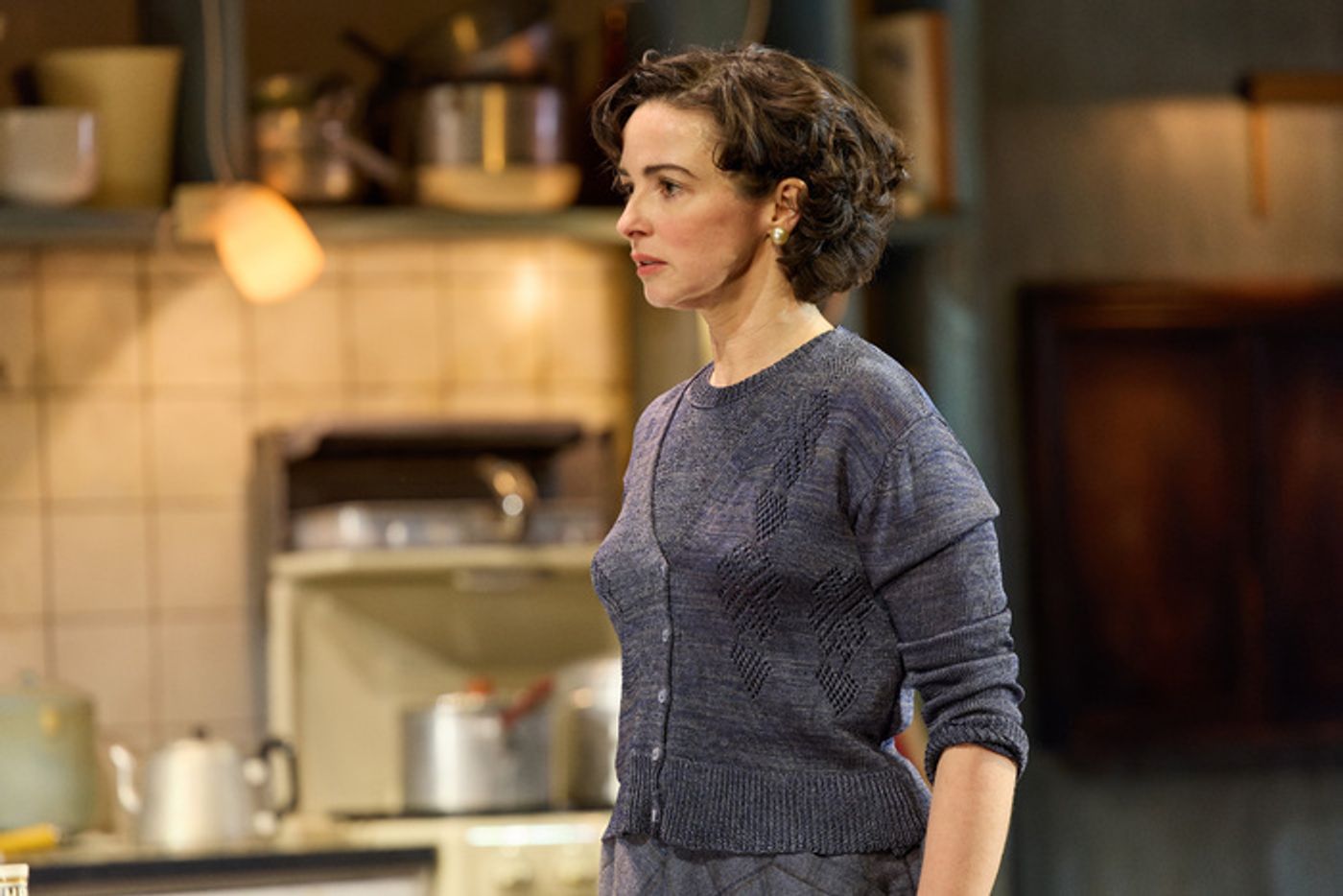 Photos: First Look at THE HILLS OF CALIFORNIA at the Harold Pinter Theatre  Image