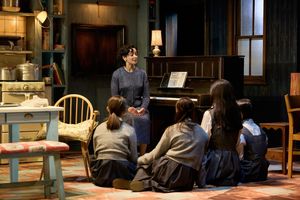 Laura Donnelly and Nicola Turner, Nancy Allsop, Lara McDonnell, Sophia Ally Photo