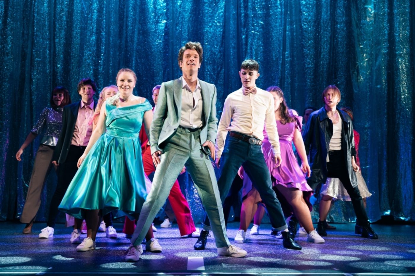 Review: FOOTLOOSE THE MUSICAL at Stadthalle Wien  Image