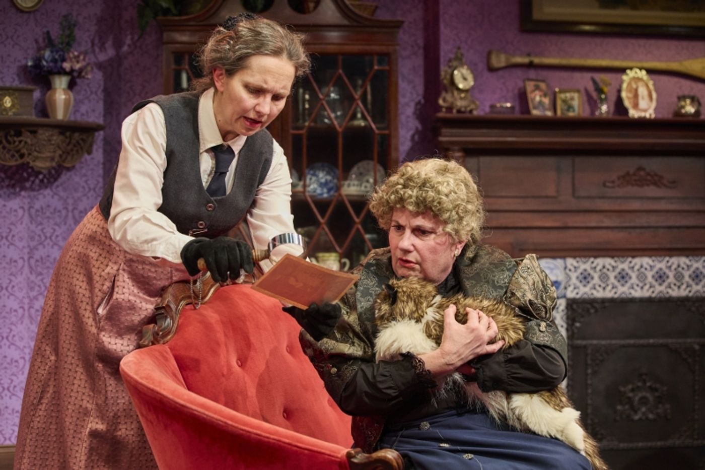 Review: THE VICTORIAN LADIES' DETECTIVE COLLECTIVE at Washington Stage Guild  Image