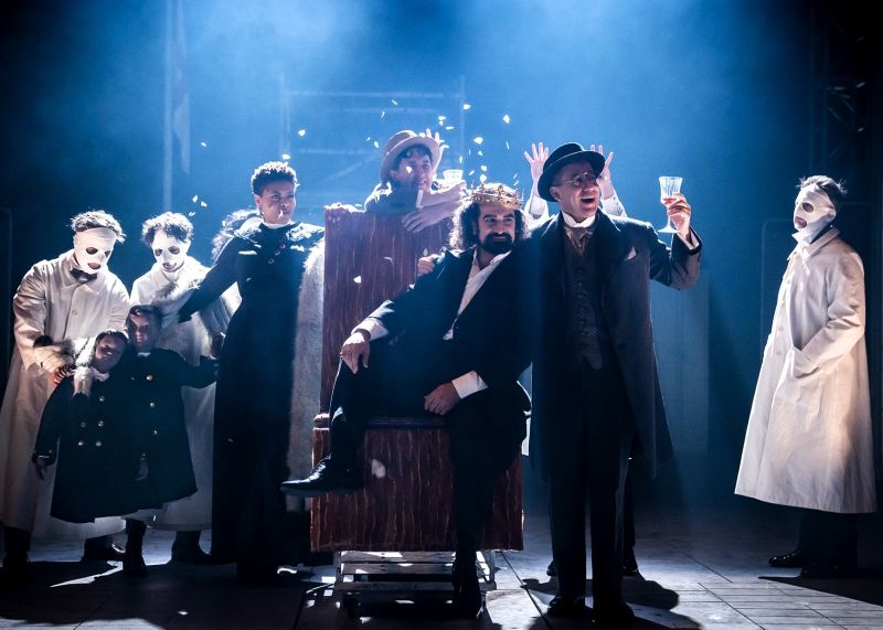 Review: RICHARD III at Chicago Shakespeare Theater  Image