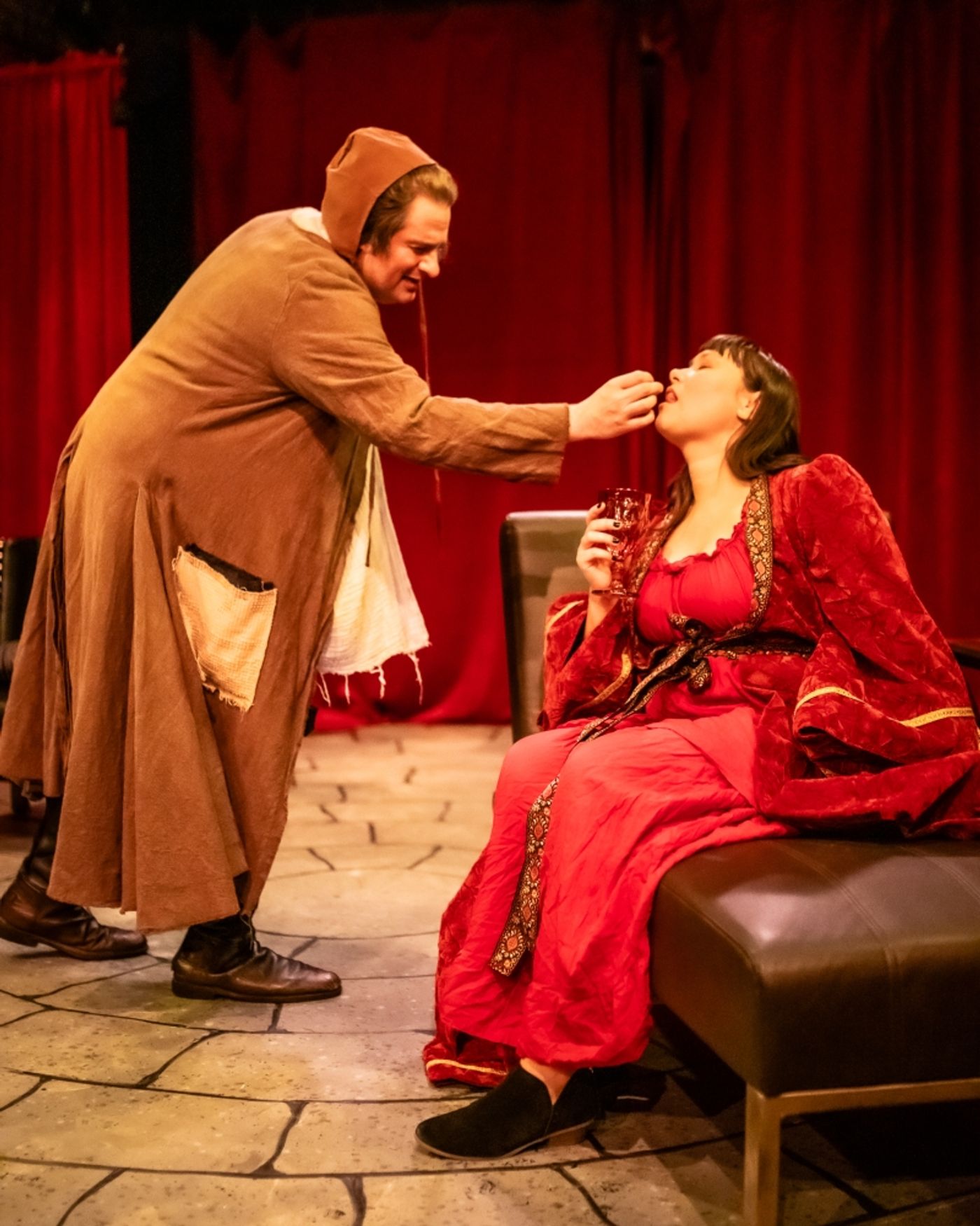 Review: BLOOD COUNTESS at MAP Theatre  Image