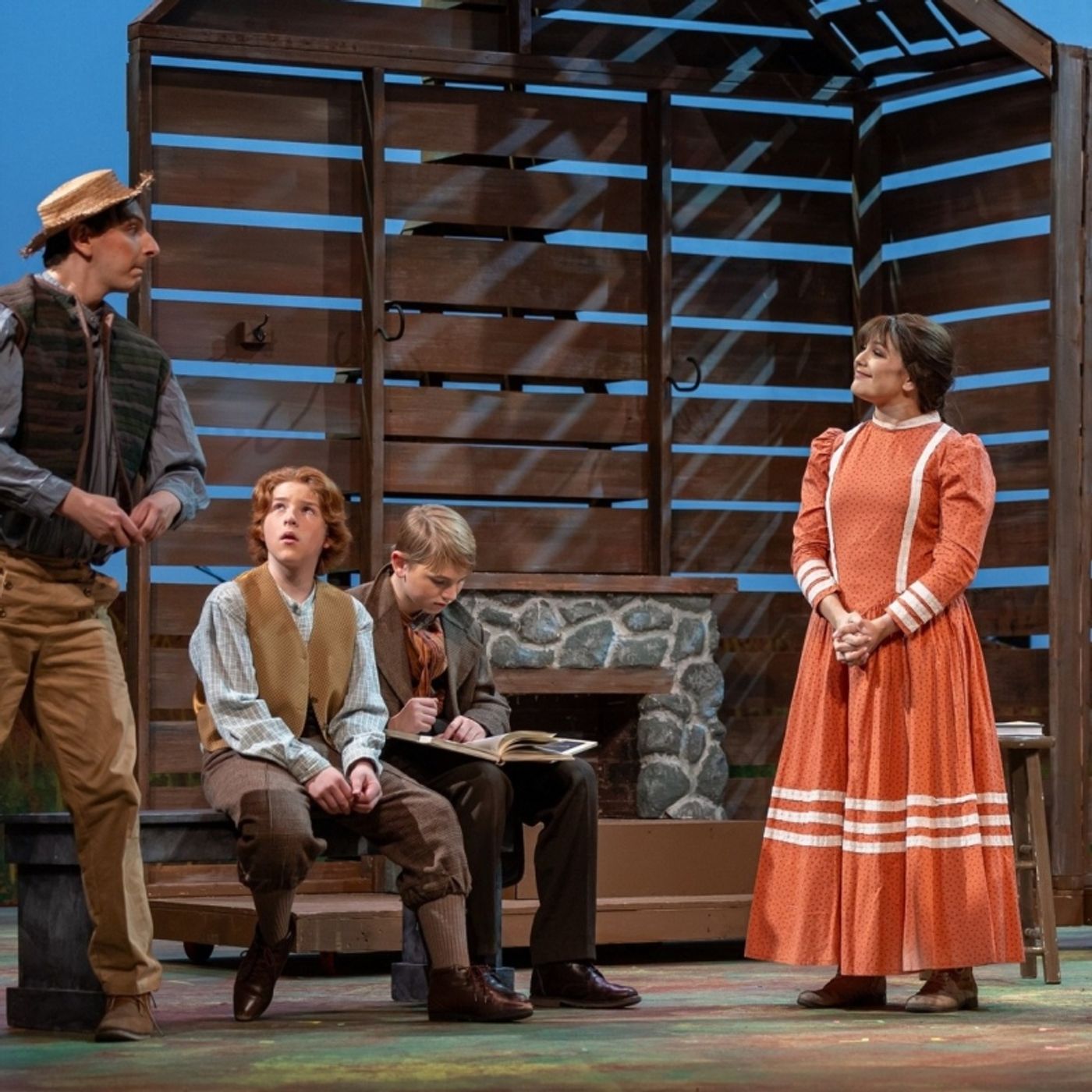 Review: LITTLE HOUSE ON THE PRAIRIE at Lakeshore Players.  Image