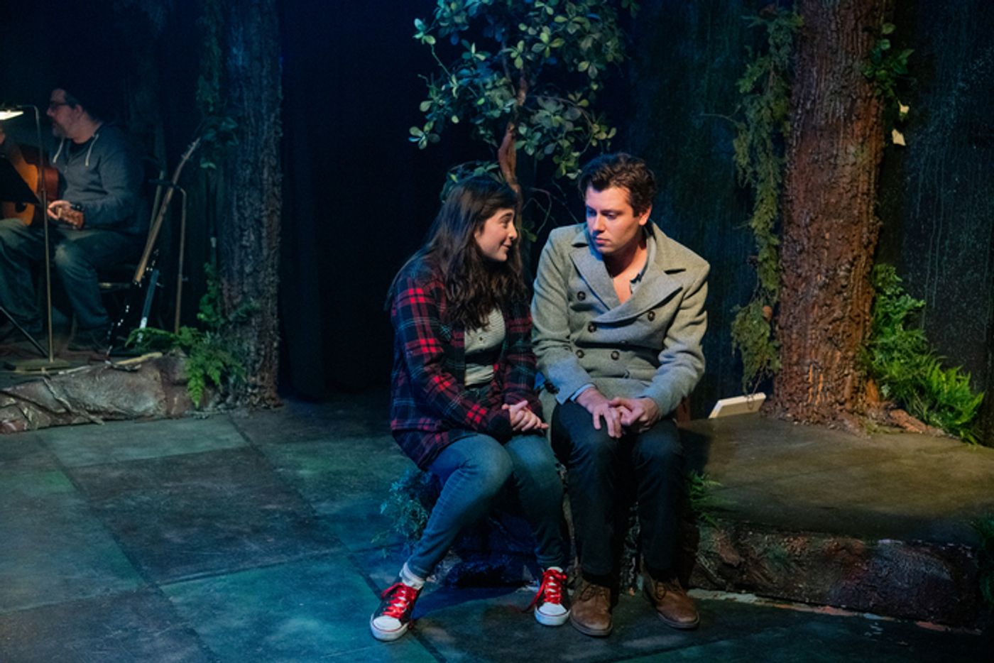 Photos: First Look at TWIHARD! A TWILIGHT MUSICAL PARODY at Otherworld Theatre  Image