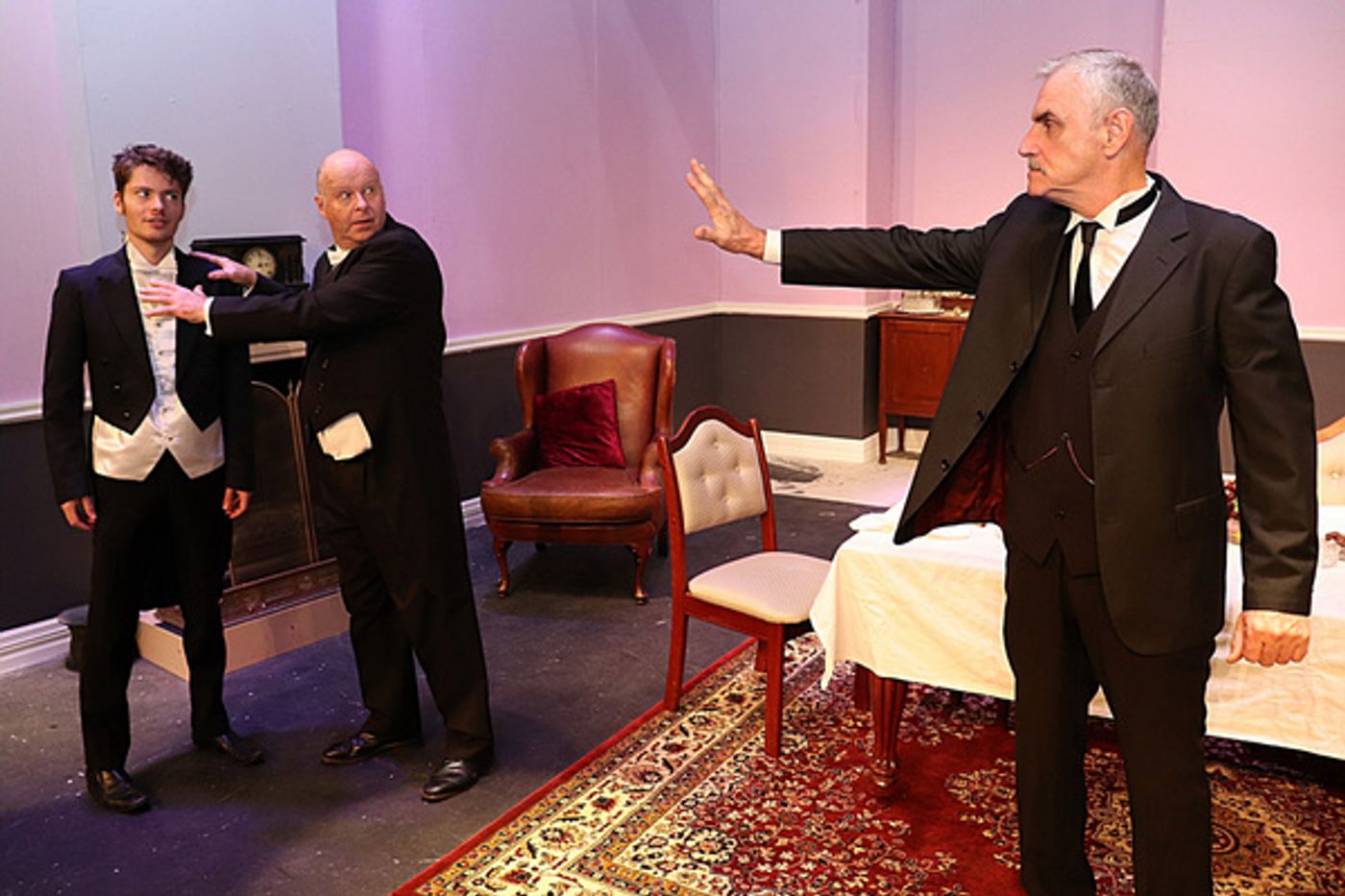 Photos: First Look at Limelight Theatre's AN INSPECTOR CALLS  Image