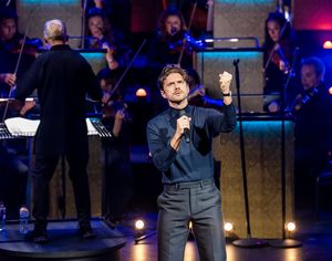 Aaron Tveit @ BroadwayWorld Aaron Tveit Photo