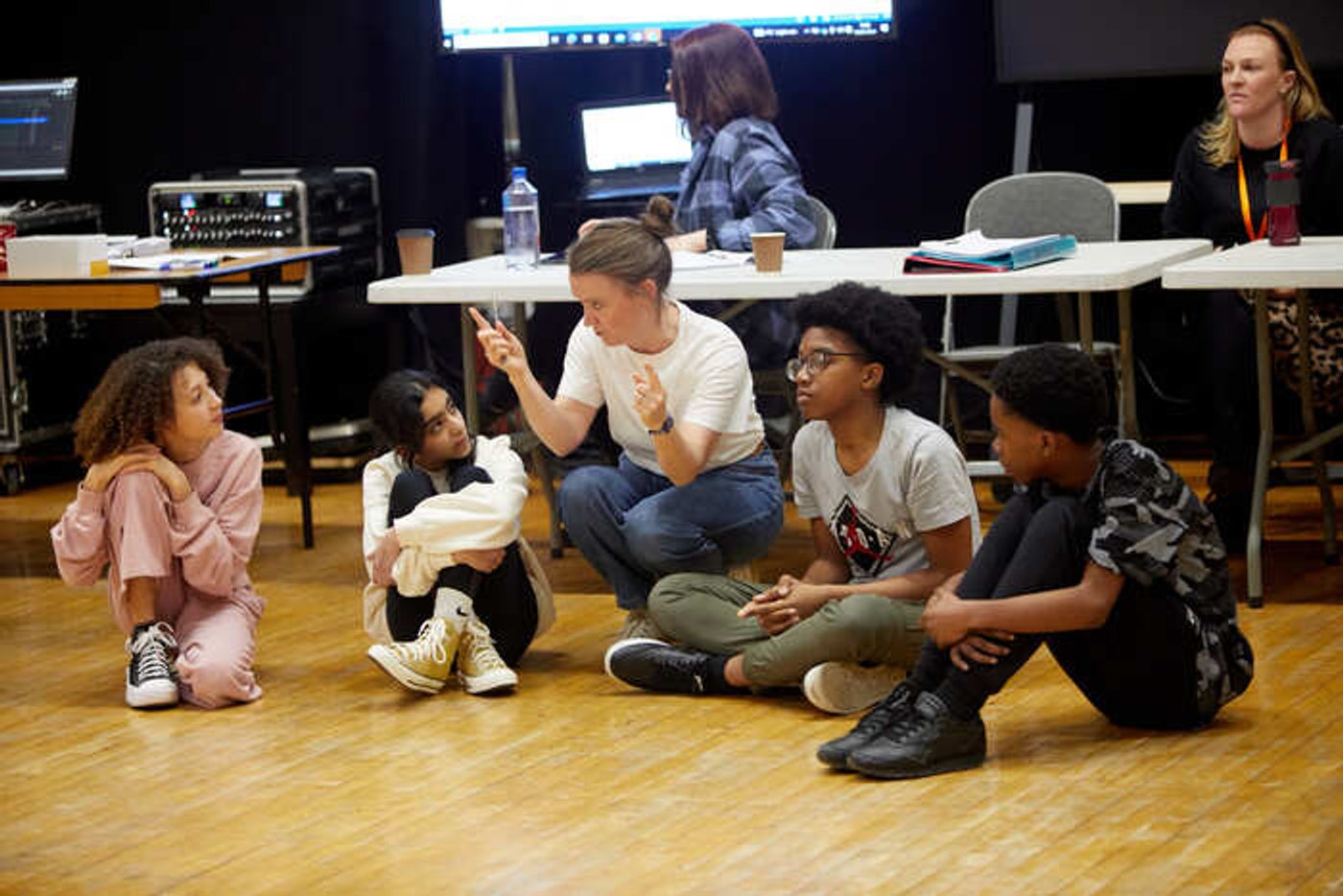 Photos: Inside Rehearsal For MACBETH at Leeds Playhouse  Image