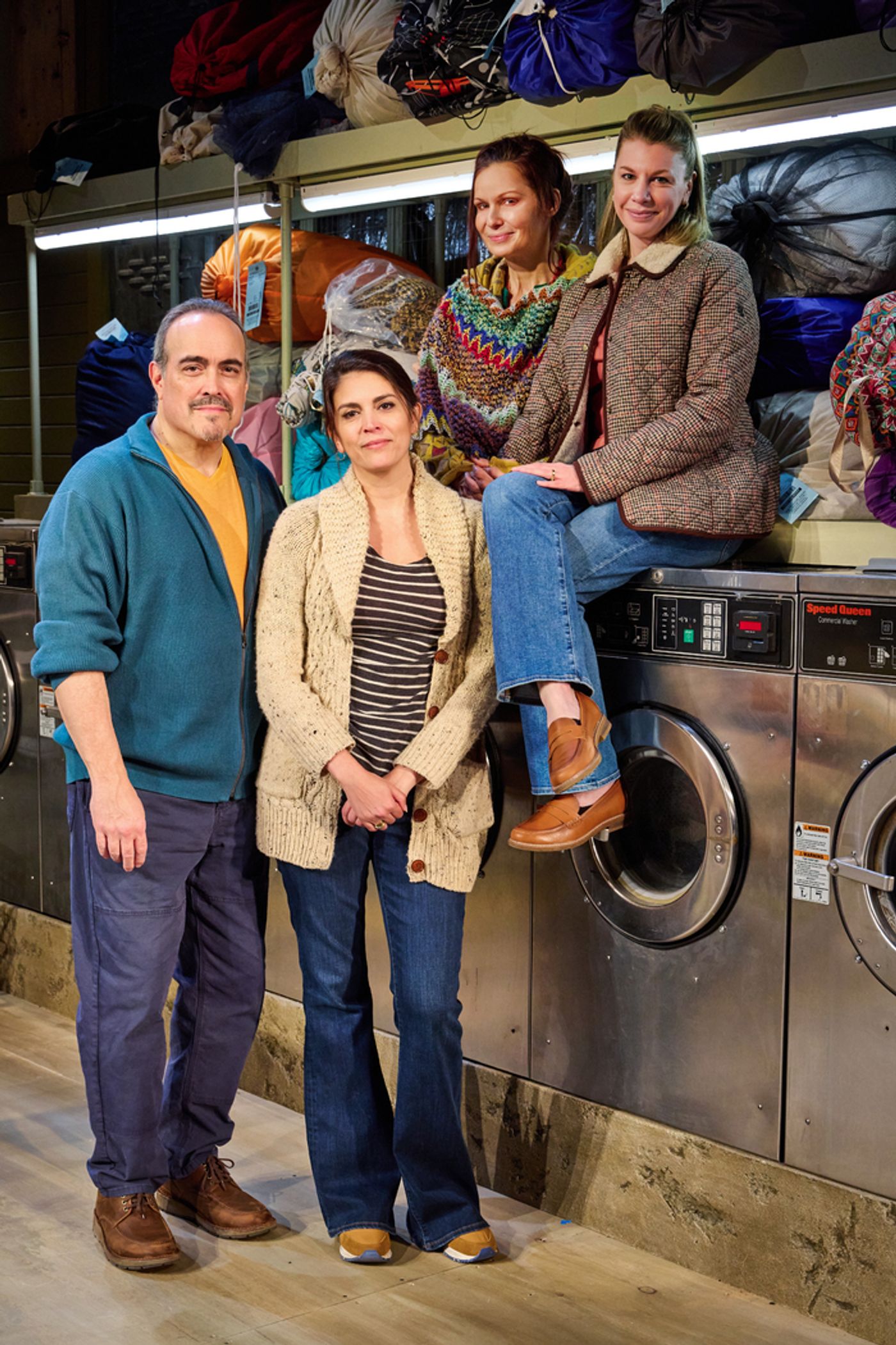 Photos: Get a First Look at Cecily Strong & More in BROOKLYN LAUNDRY World Premiere  Image
