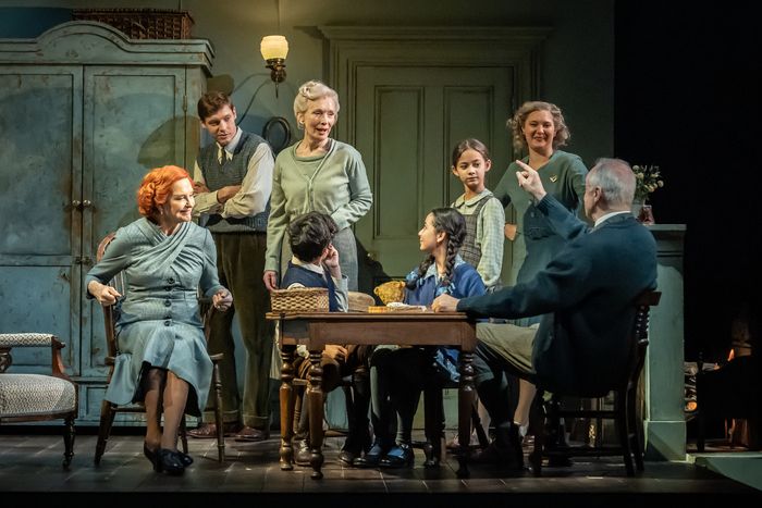 Photos: First Look At DEAR OCTOPUS At The National Theatre — photo 8 of 8