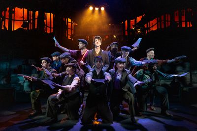 Johnny Link and the cast Photo