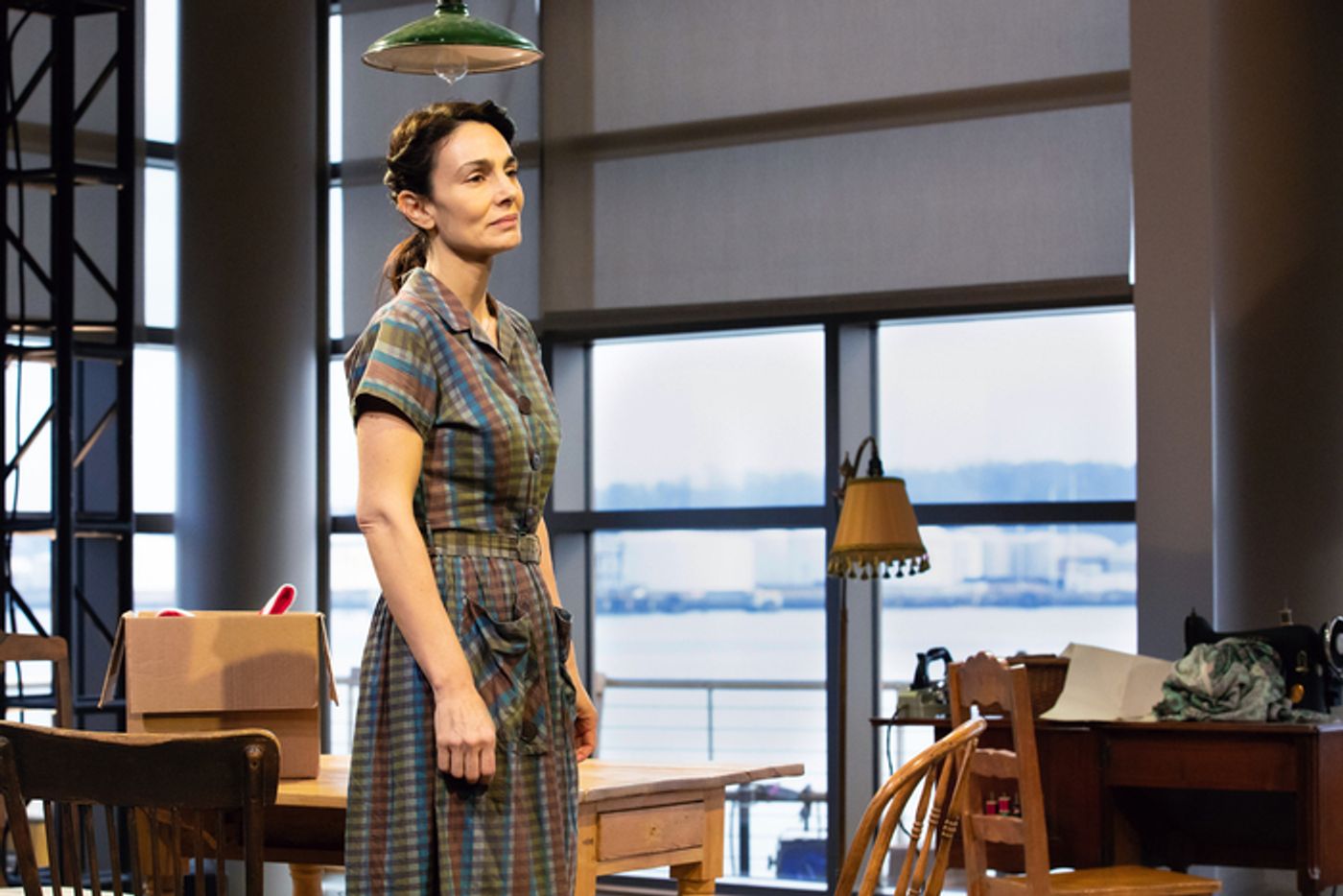 Photos: Get a First Look at Long Wharf Theatre's Site-Specific A VIEW FROM THE BRIDGE  Image