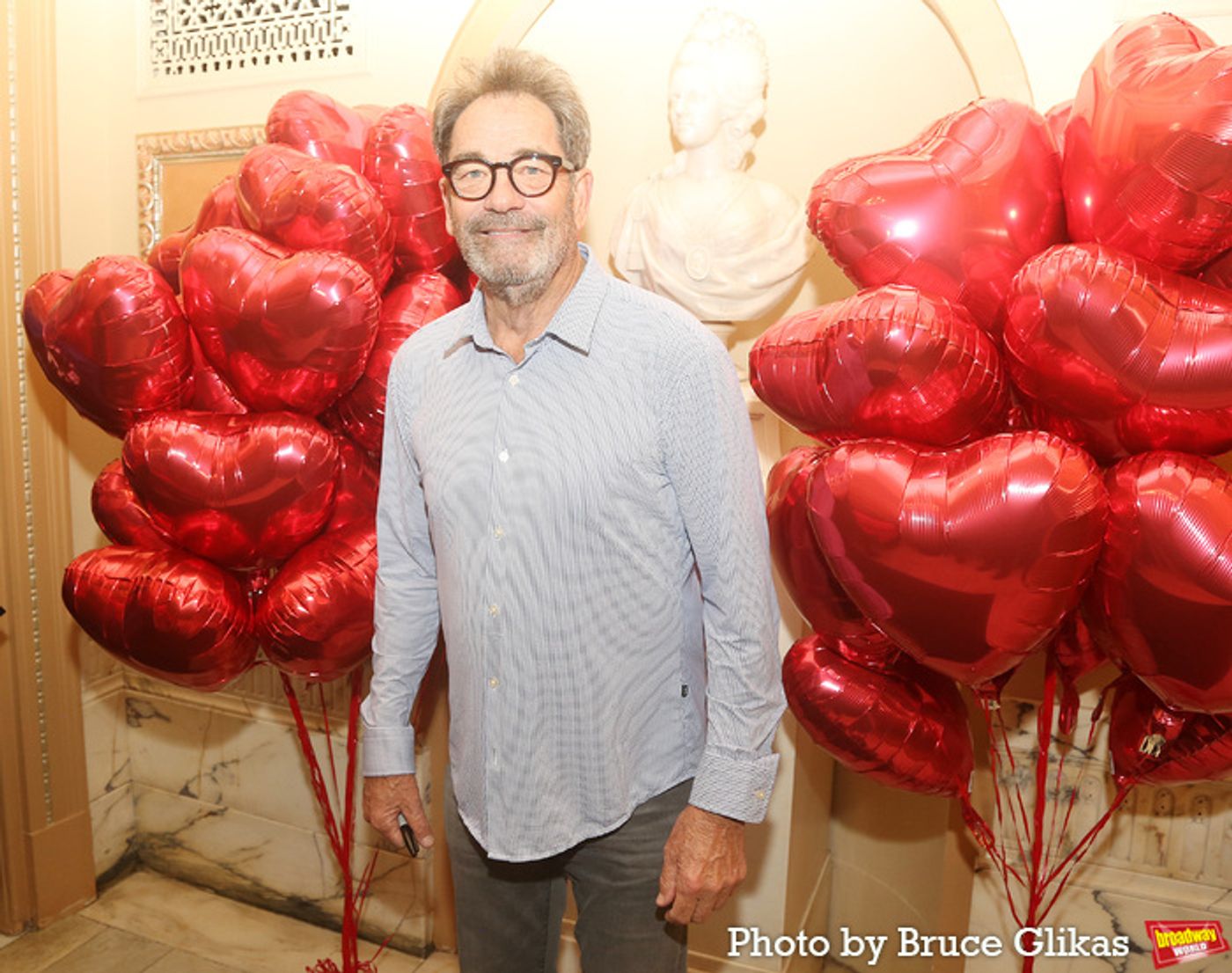 Photos: Huey Lewis Greets Fans at THE HEART OF ROCK & ROLL Box Office Opening  Image