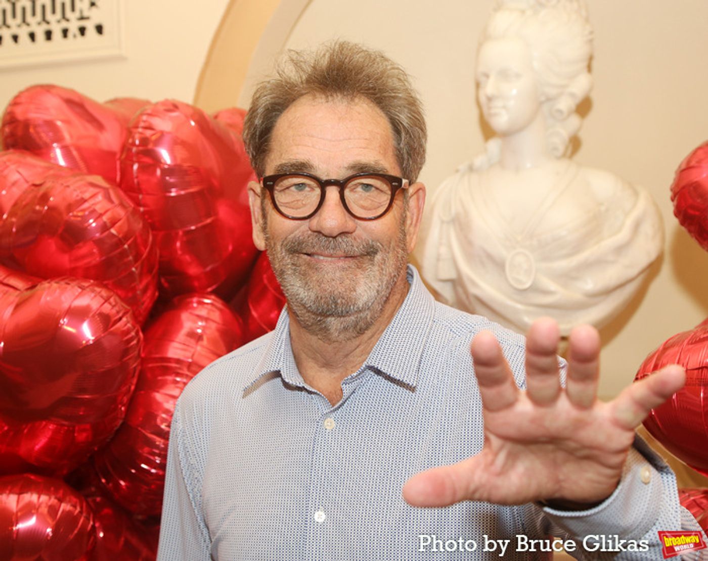 Photos: Huey Lewis Greets Fans at THE HEART OF ROCK & ROLL Box Office Opening  Image