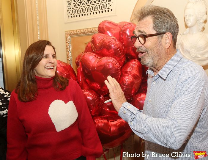 Photos: Huey Lewis Greets Fans at THE HEART OF ROCK & ROLL Box Office Opening — photo 11 of 19