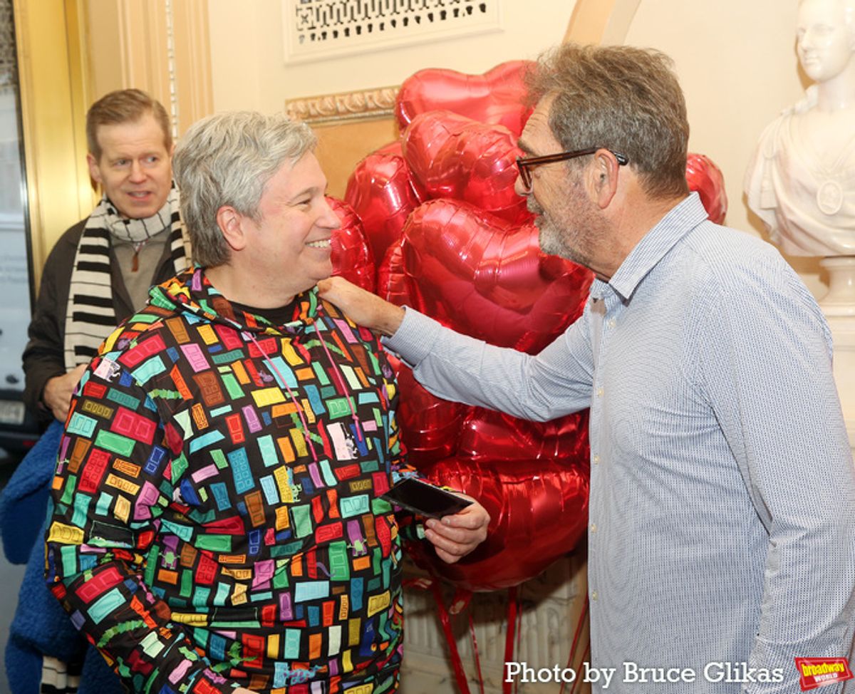 Huey Lewis with fans at 