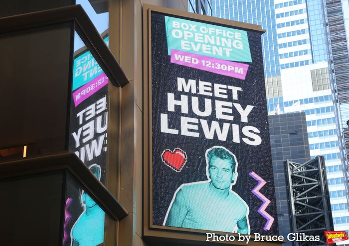 Photos: Huey Lewis Greets Fans at THE HEART OF ROCK & ROLL Box Office Opening — photo 18 of 19