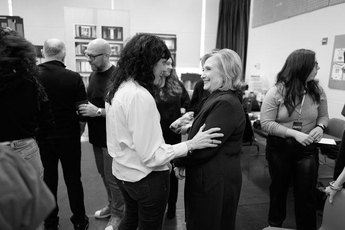 Photos: Hillary Clinton Joins the Cast of SUFFS For First Rehearsal — photo 7 of 21