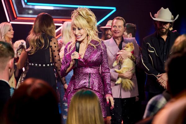 Dolly Parton, Carson Kressley, and Chris Janson Photo
