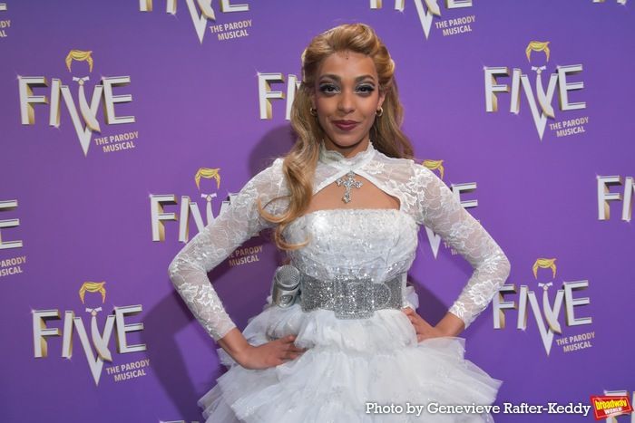Photos: The Cast of FIVE: THE PARODY MUSICAL Meets the Press  Image