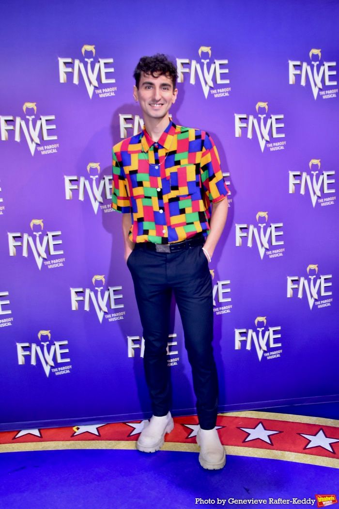 Photos: The Cast of FIVE: THE PARODY MUSICAL Meets the Press  Image