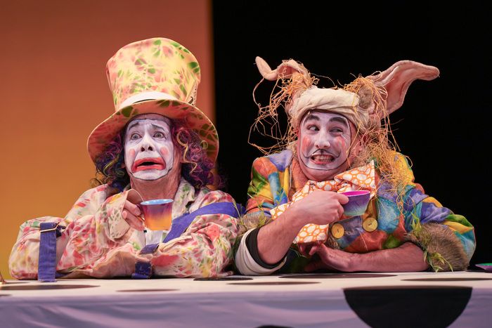 Photos: First Look at Children's Theatre Company's ALICE IN WONDERLAND — photo 12 of 54