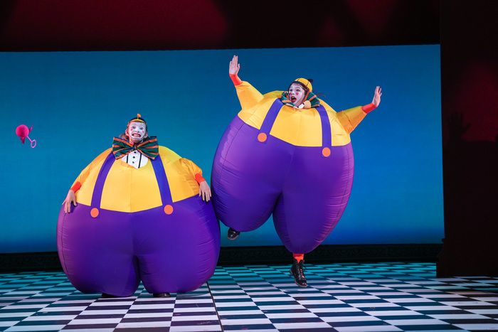 Photos: First Look at Children's Theatre Company's ALICE IN WONDERLAND — photo 14 of 54