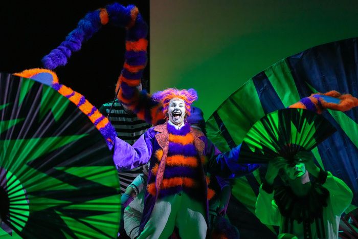Photos: First Look at Children's Theatre Company's ALICE IN WONDERLAND — photo 36 of 54