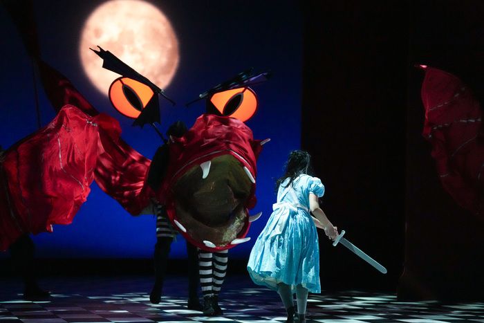 Photos: First Look at Children's Theatre Company's ALICE IN WONDERLAND — photo 47 of 54