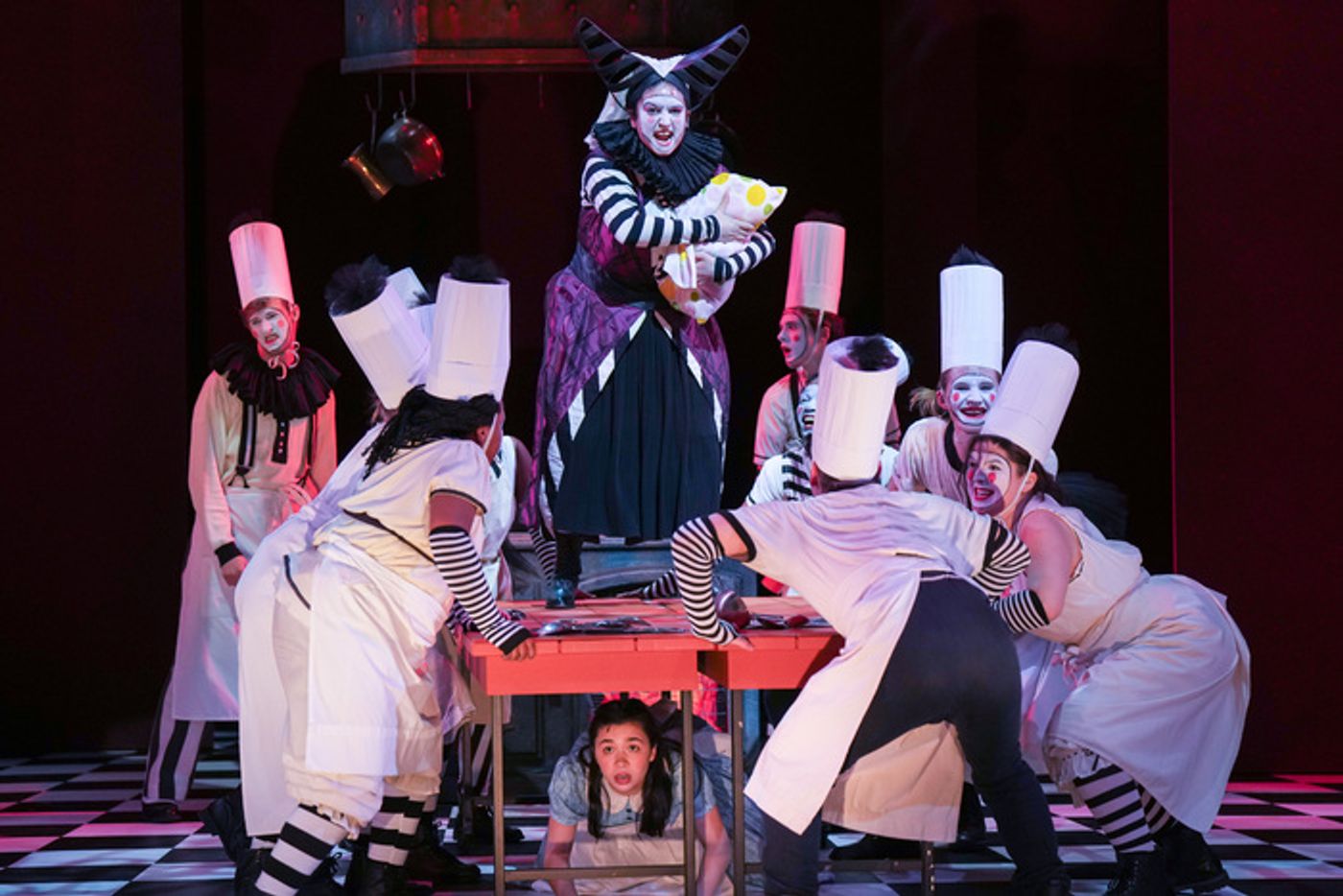 Photos: First Look at Children's Theatre Company's ALICE IN WONDERLAND  Image