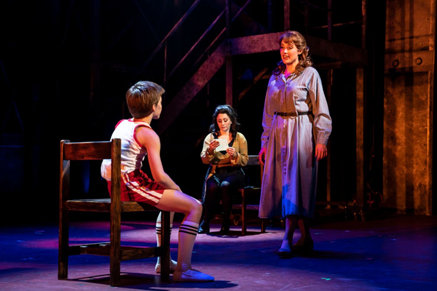 Photos: First Look at BILLY ELLIOT at Paramount Theatre  Image