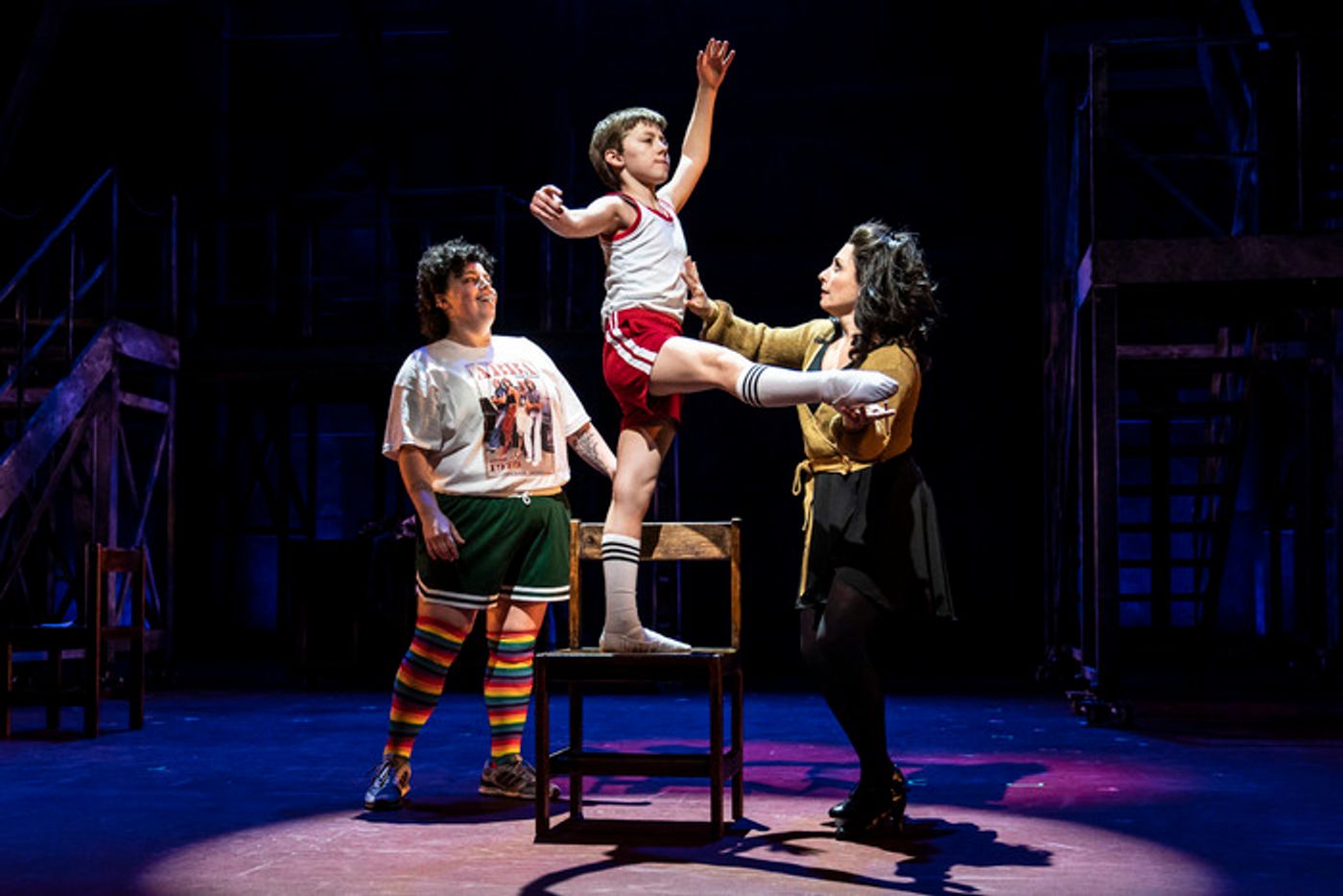 Photos: First Look at BILLY ELLIOT at Paramount Theatre  Image