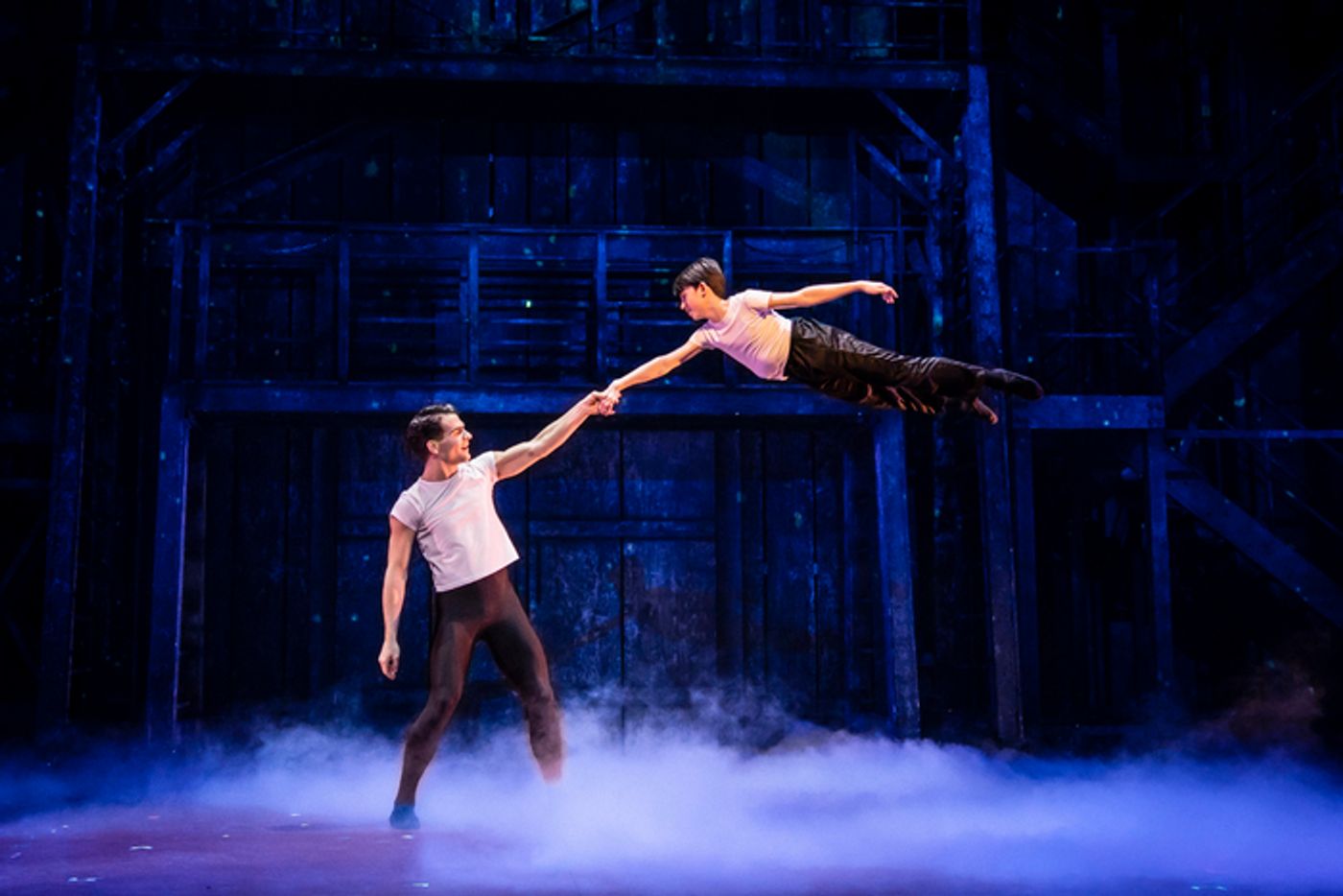 Photos: First Look at BILLY ELLIOT at Paramount Theatre  Image