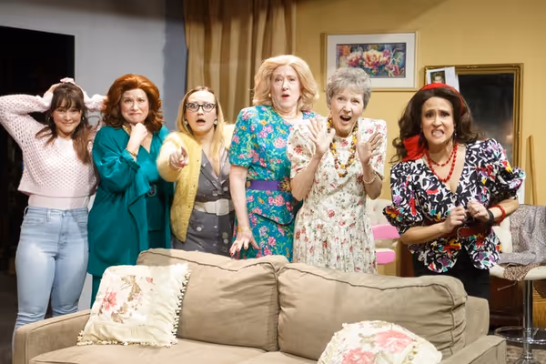 Jahnavi Alyssa, Elizabeth Summerer, Grady Hicks, Michelle Selin, Catherine Rahm, and  Photo