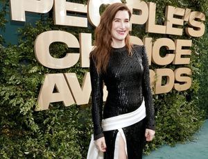 Kathryn Hahn @ BroadwayWorld Kathryn Hahn Photo