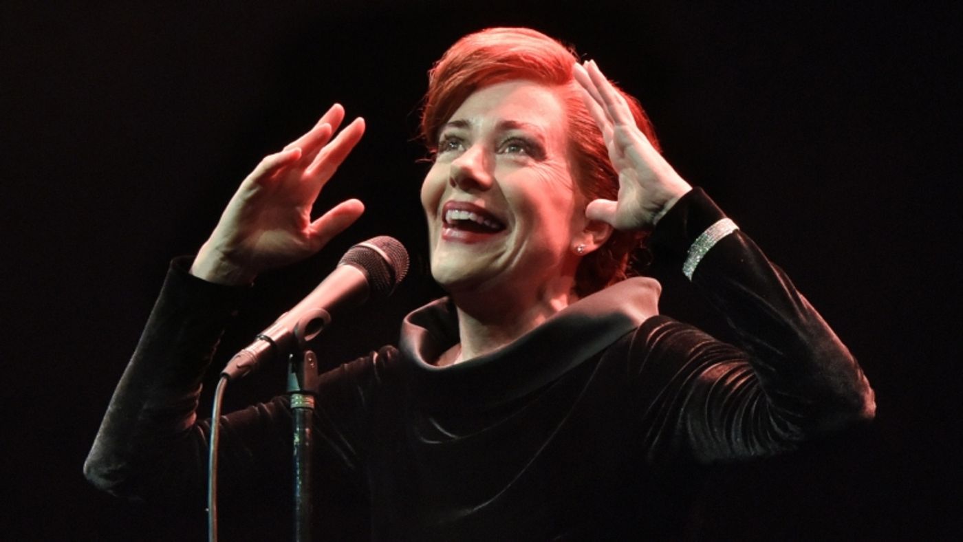 REVIEW: Guest Reviewer Hamavand Engineer Shares His Thoughts On BERNADETTE ROBINSON DIVAS  Image