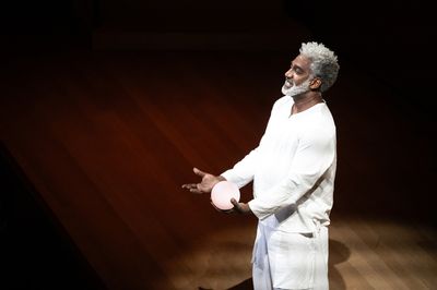 Norm Lewis Photo