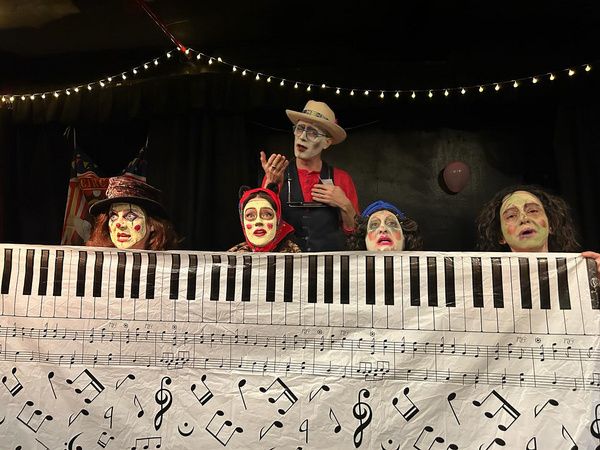 Photos: vIRTEgo Circus Opens At The Producers Club!  Image