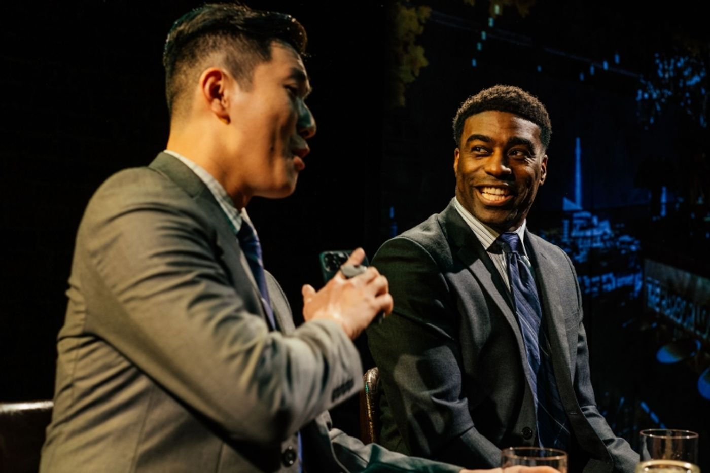 Review: MIDDLE OF THE WORLD at Rogue Machine  Image