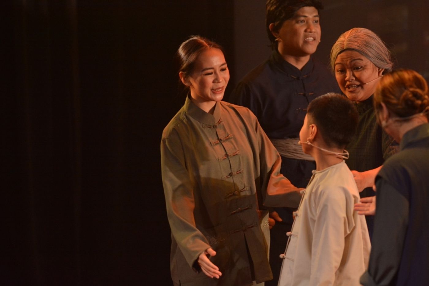 Photos: STAR AND CLOUD Newly-Released Production Images  Image