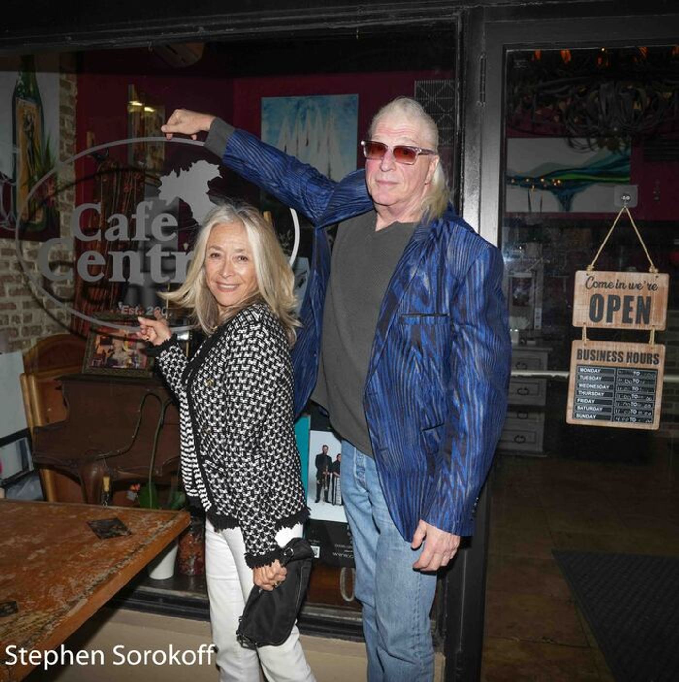 Photos: Carole J. Bufford Plays Cafe Centro  Image
