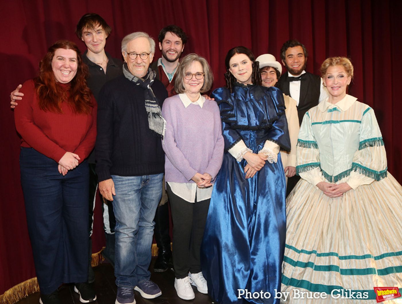 Photos: Sally Field Visits Off-Broadway Production of OH, MARY!  Image