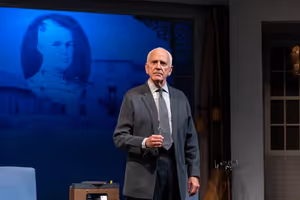 John Rubinstein @ BroadwayWorld John Rubinstein Photo