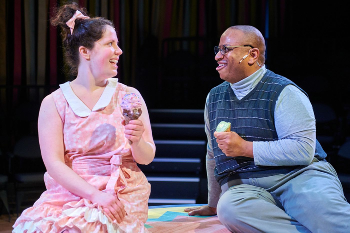 Photos: First Look At ELEPHANT AND PIGGIE'S 'WE ARE IN A PLAY!' At First Stage  Image