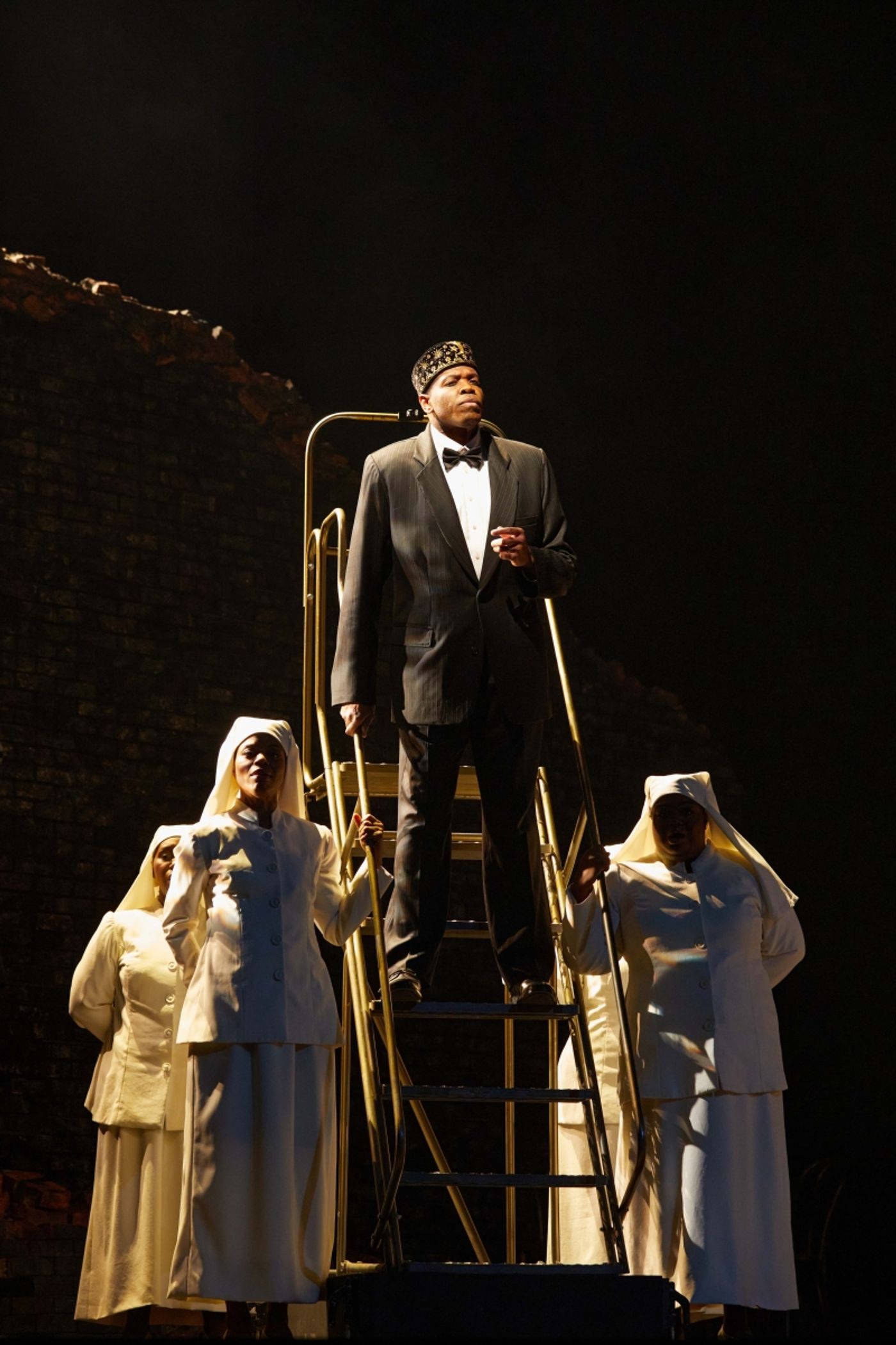 Review: X: THE LIFE AND TIMES OF MALCOLM X at McCaw Hall  Image