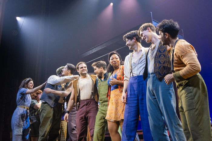Photos & Video: Inside WATER FOR ELEPHANTS' First Preview Curtain Call — photo 7 of 11