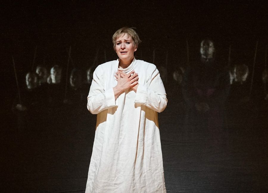 Reviews/Photos: Critics Sound Off On The Met Opera's LA FORZA DEL DESTINO Image