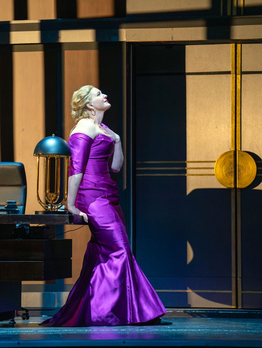 Reviews/Photos: Critics Sound Off On The Met Opera's LA FORZA DEL DESTINO Image