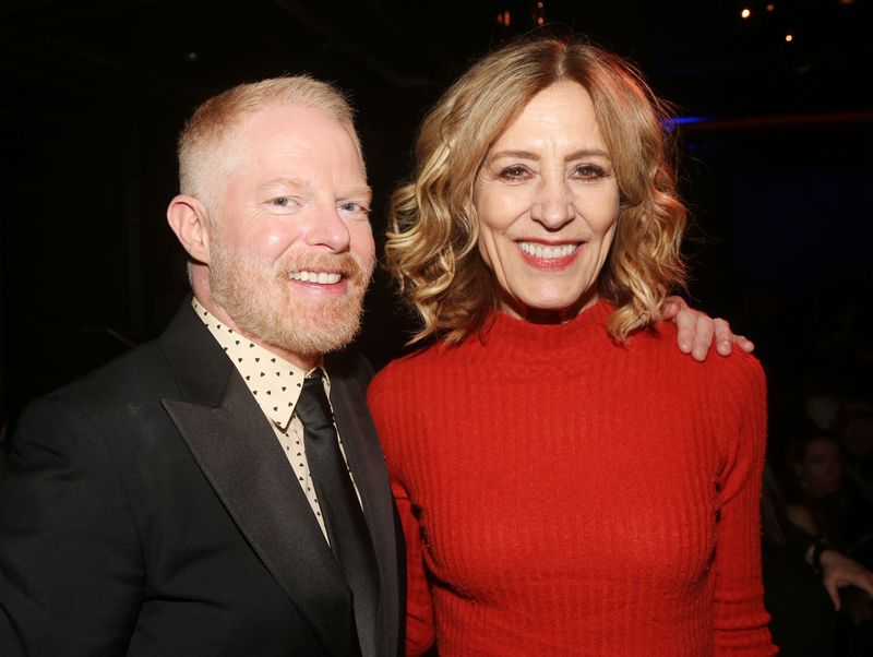 Photos: Vineyard Theatre's Annual Gala Honors Jesse Tyler Ferguson — photo 10 of 100