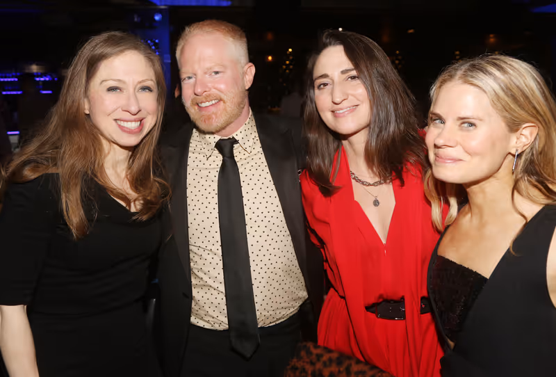 Photos: Vineyard Theatre's Annual Gala Honors Jesse Tyler Ferguson — photo 2 of 100