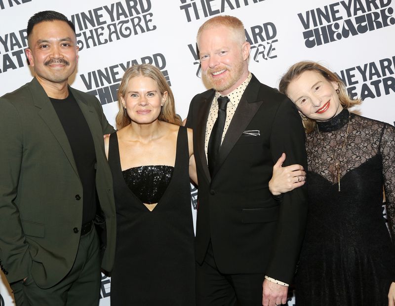 Photos: Vineyard Theatre's Annual Gala Honors Jesse Tyler Ferguson — photo 55 of 100